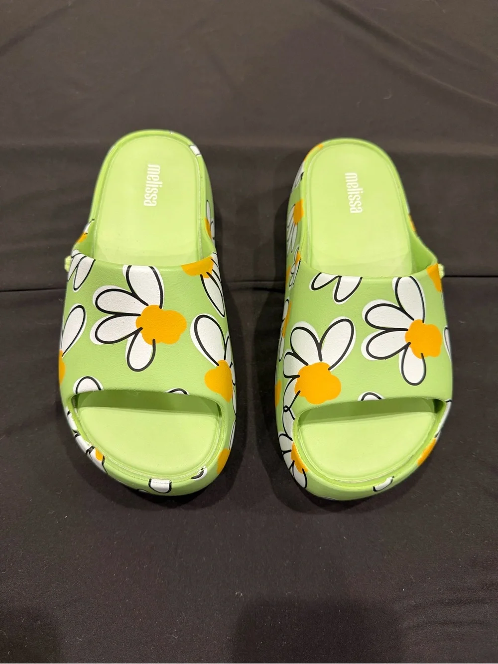 Melissa Green Daisy Print Slides | US 5 | Worn Once
